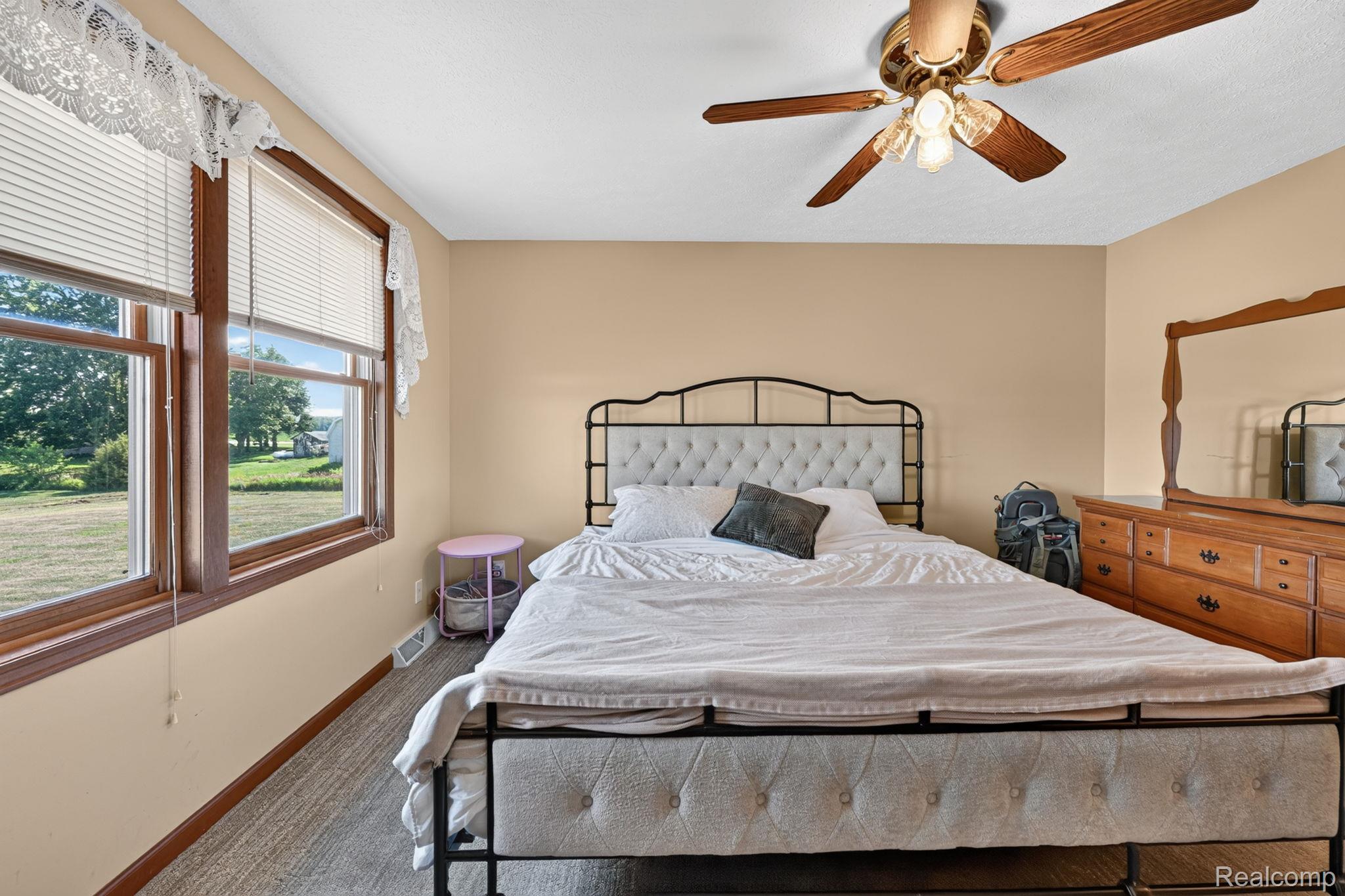 9889 Ditch Road Chesaning, MI 48616 - Photo 29 of 71 29-web-or-mls-DSC_8831.jpg