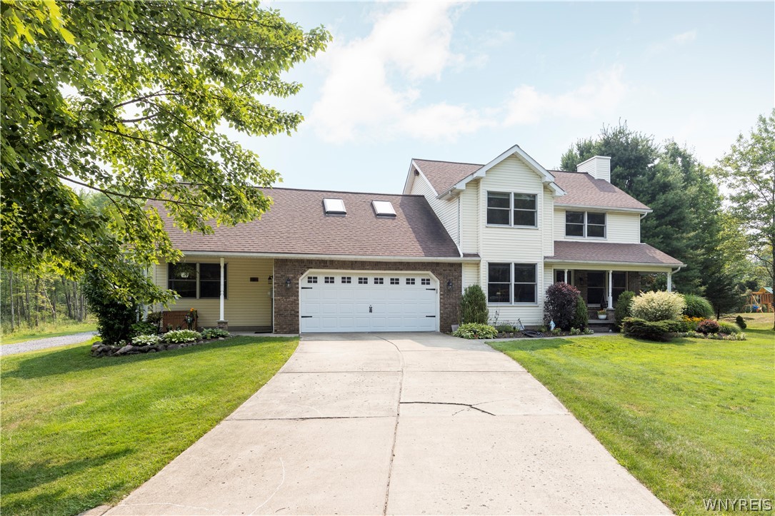6733 Scherff Road Orchard Park, NY 14127 - Photo 4 of 39