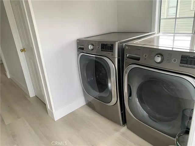 $3,950 | 321 5th Street, Huntington Beach, CA 92648