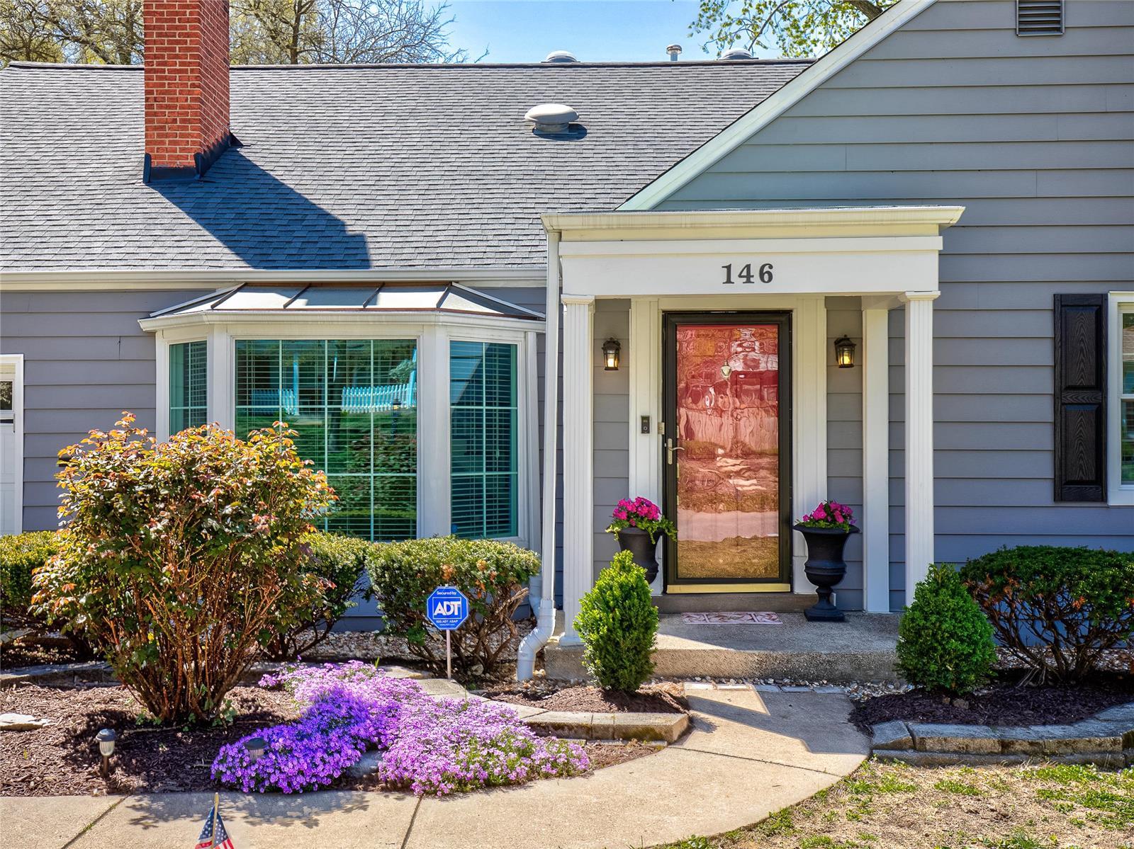 146 West Old Watson Road Webster Groves, MO 63119 - Photo 2 of 30 Gallery Image 2