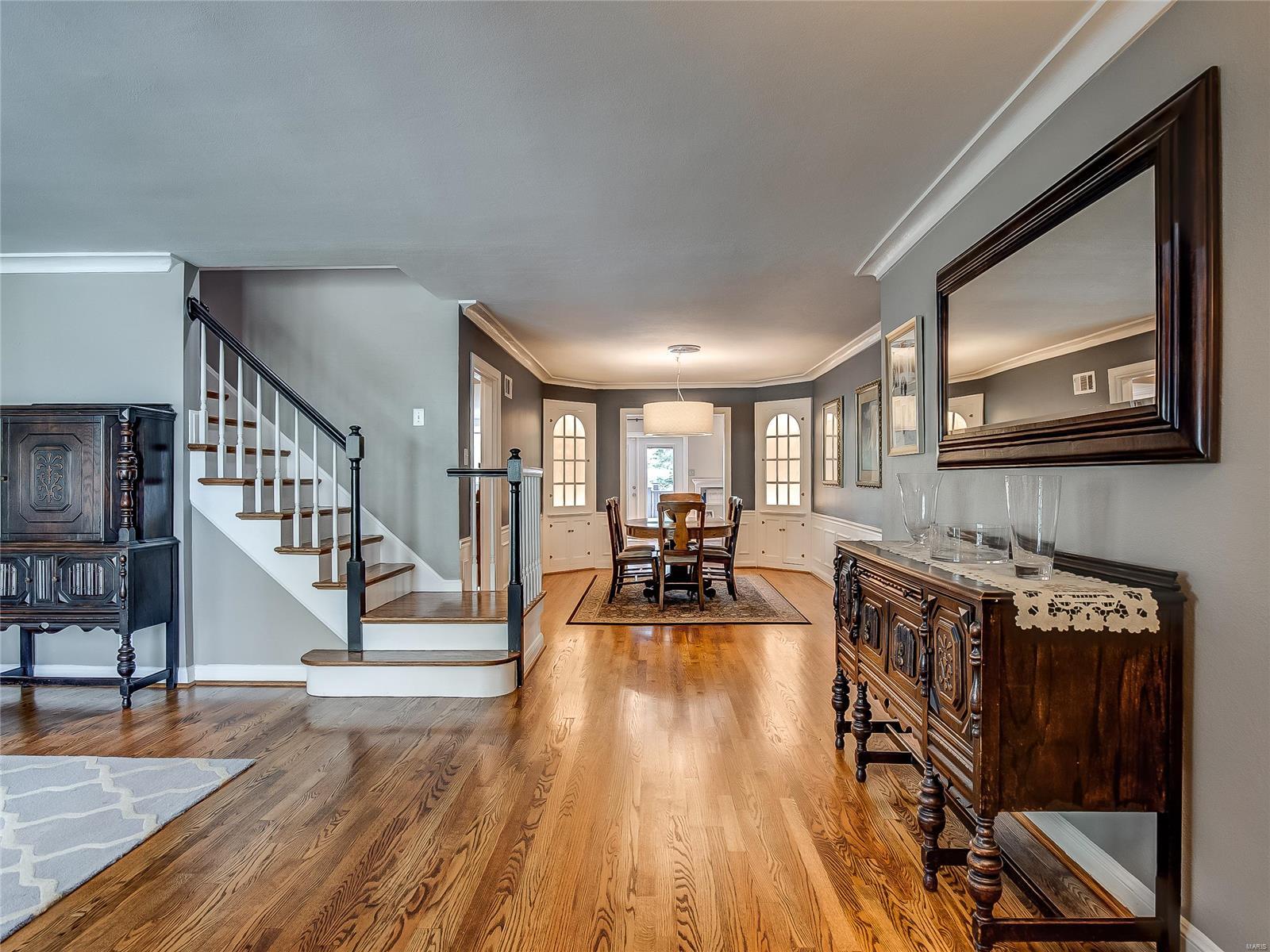 146 West Old Watson Road Webster Groves, MO 63119 - Photo 3 of 30 Gallery Image 3