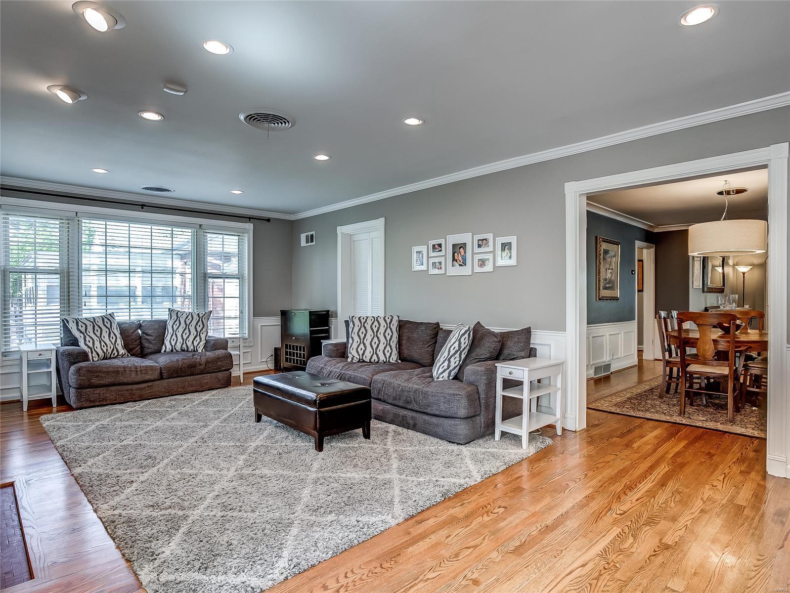 146 West Old Watson Road Webster Groves, MO 63119 - Photo 8 of 30 Gallery Image 8