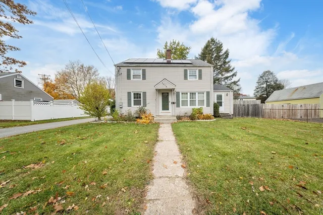 $319,900 | 1078 Liberty Street, Springfield, MA 01104