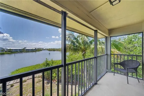$479,900 | 16600 Bocilla Island Club Drive, Unit 35, Bokeelia, FL 33922
