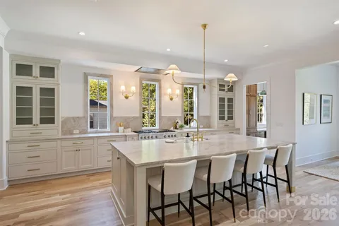 $3,350,000 | 1544 Providence Drive, Charlotte, NC 28211