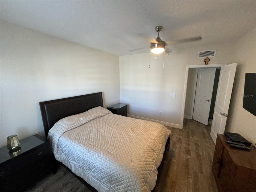 960 Starkey Road, Unit 8402 Largo, FL 33771 - Photo 18 of 29