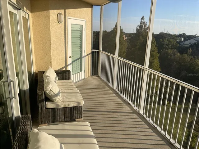 $2,500 | 960 Starkey Road, Unit 8402, Largo, FL 33771