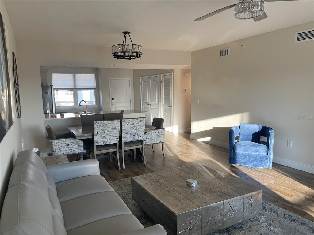 960 Starkey Road, Unit 8402 Largo, FL 33771 - Photo 6 of 29