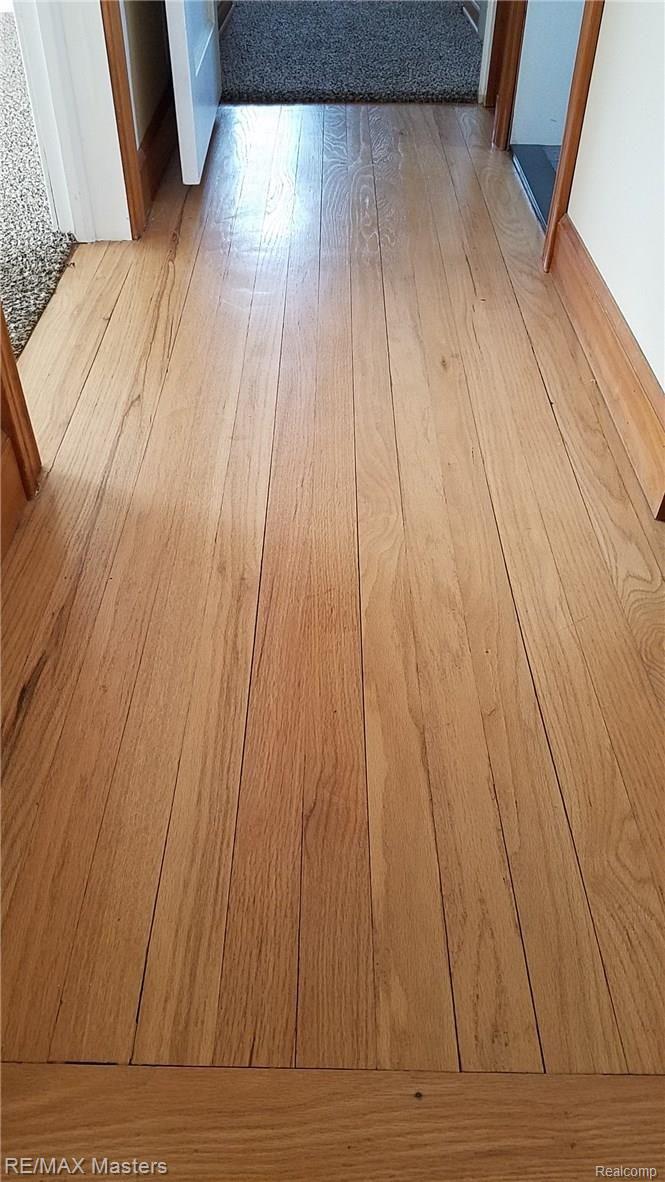 28964 Grix Road New Boston, MI 48164 - Photo 16 of 23 20160506_134639.jpg