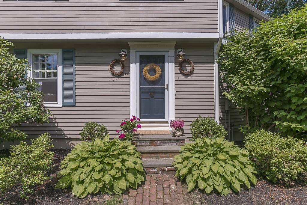 4 Old Planters Road Beverly, MA 01915 - Photo 3 of 30 Gallery Image 3