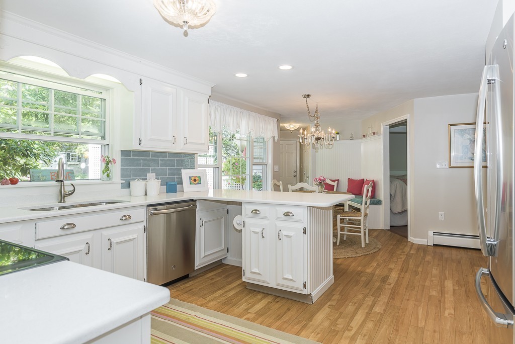 4 Old Planters Road Beverly, MA 01915 - Photo 5 of 30 Gallery Image 5