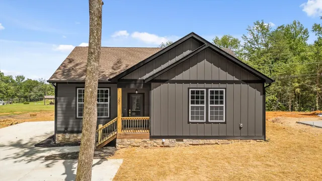 $350,000 | 295 Brown Road, Jasper, TN 37347