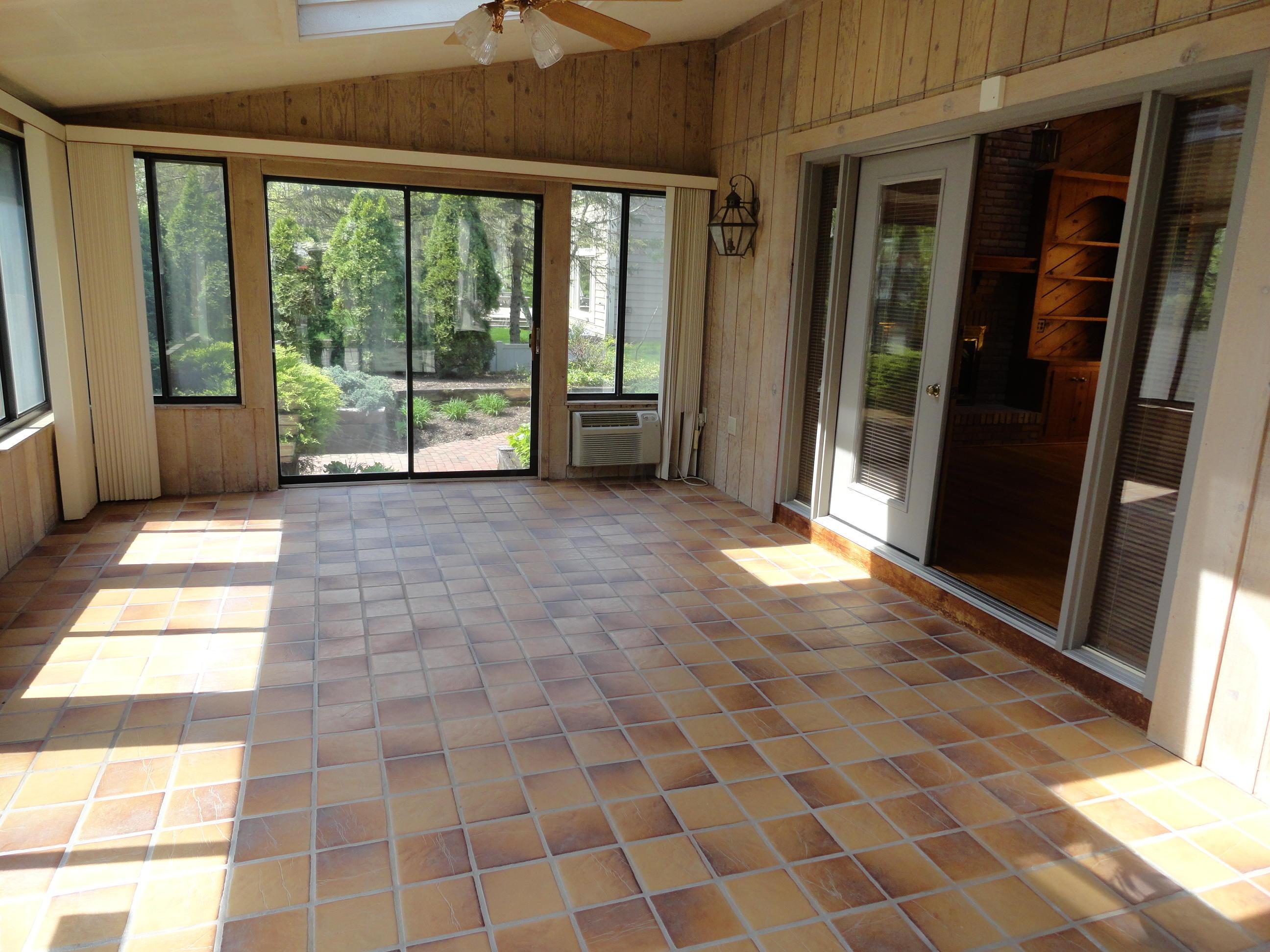 1011 Ravine Ridge Drive Columbus, OH 43085 - Photo 41 of 65 Gallery Image 41