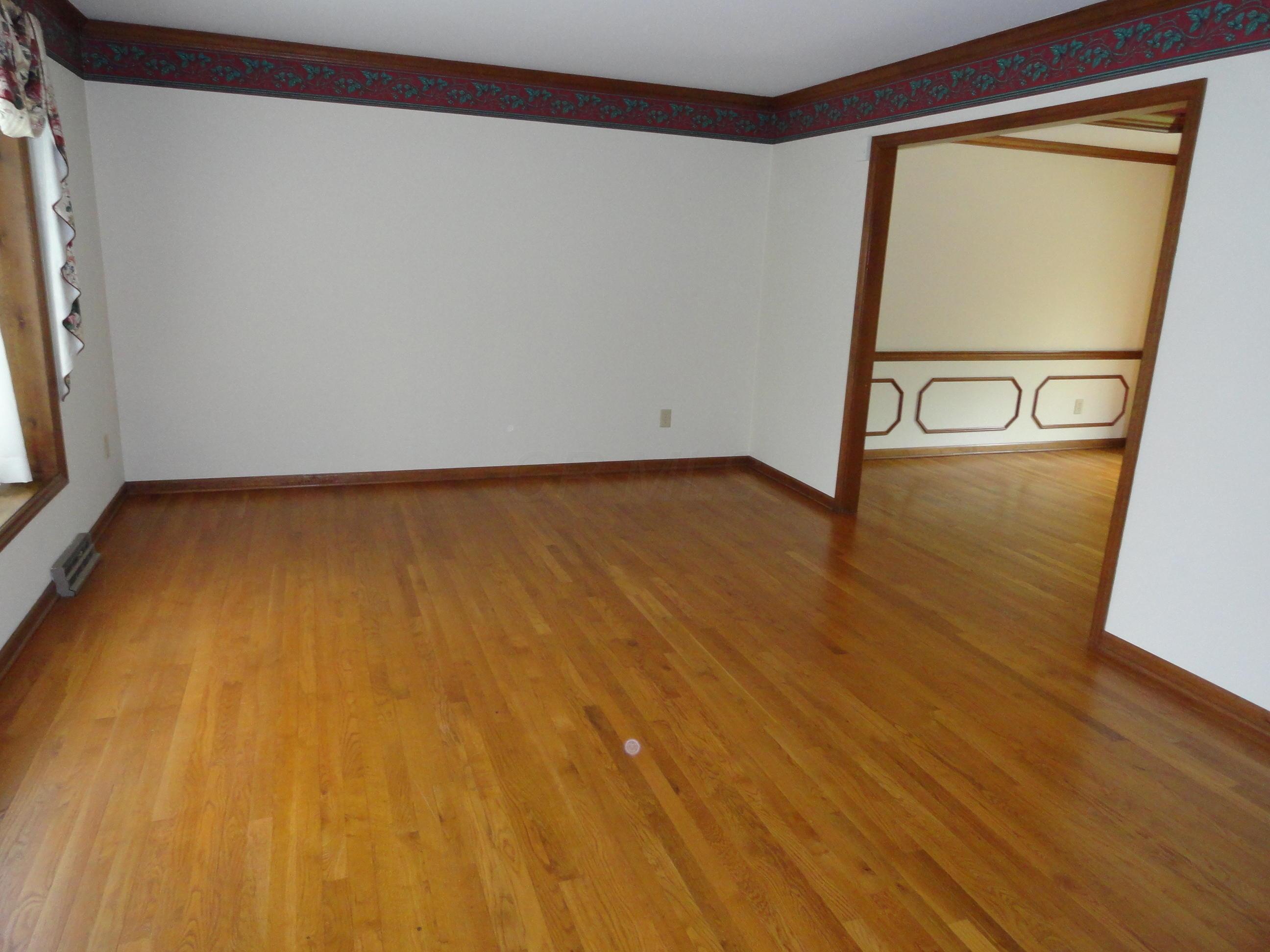 1011 Ravine Ridge Drive Columbus, OH 43085 - Photo 9 of 65 Gallery Image 9
