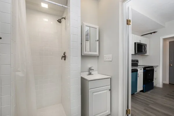 $2,000 | 38-40 Union Street, Unit 1, Everett, MA 02149