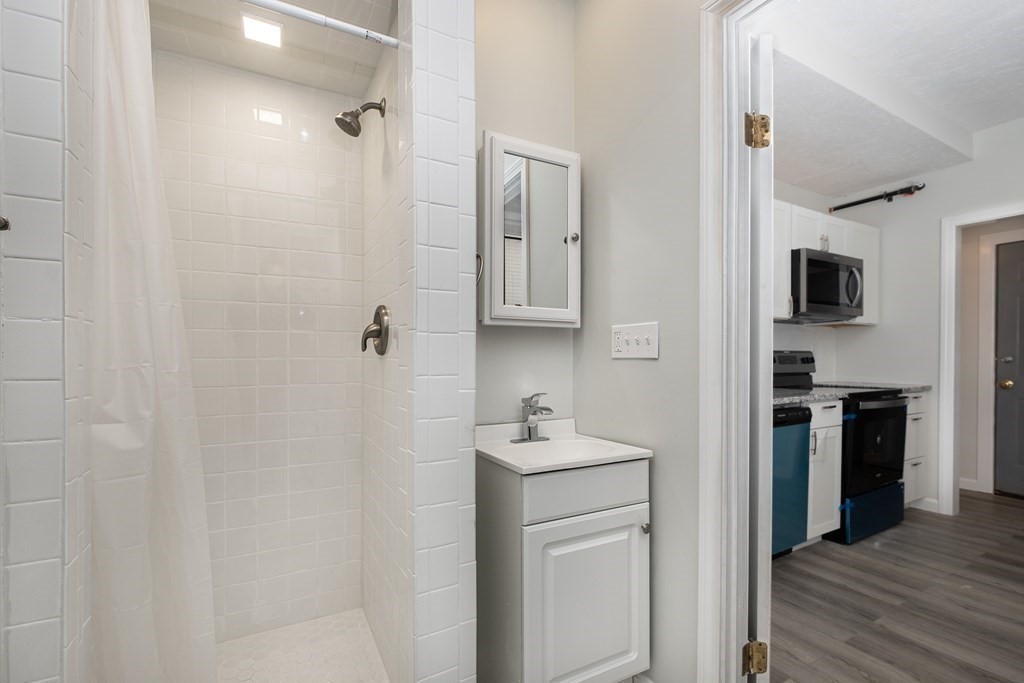 38-40 Union Street, Unit 1 Everett, MA 02149 - Photo 4 of 11