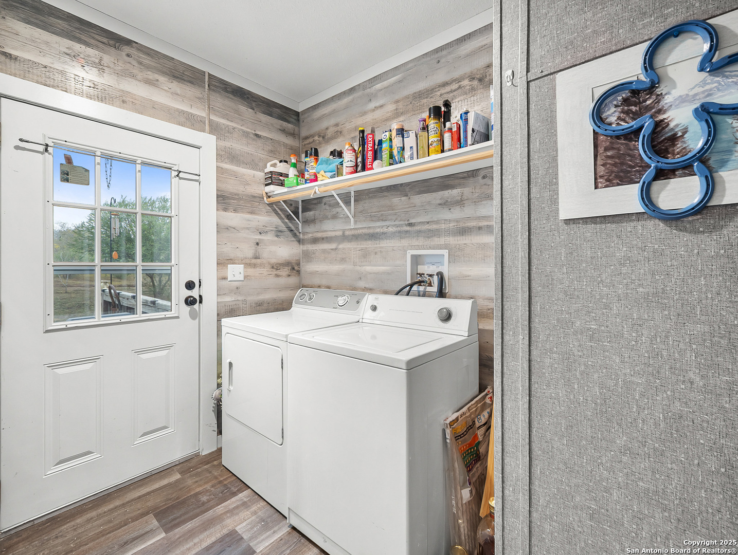 3809 Callihan Road Luling, TX 78648 - Photo 27 of 38 a utility room with dryer and washer