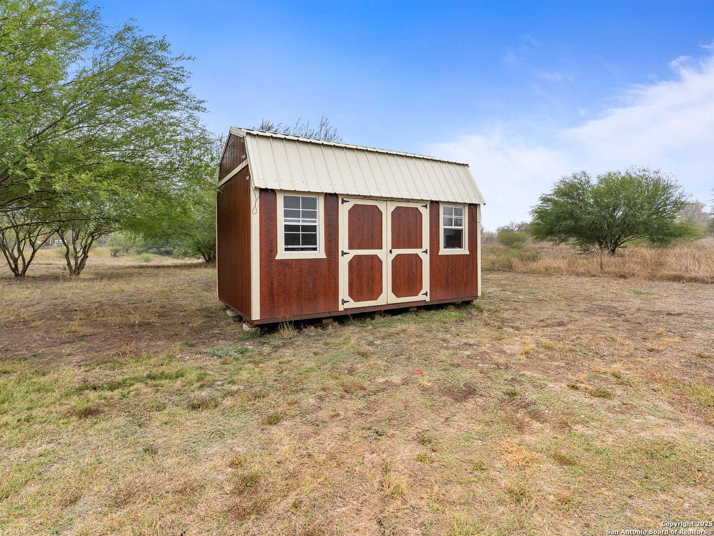 3809 Callihan Road Luling, TX 78648 - Photo 33 of 38 a view of backyard of house