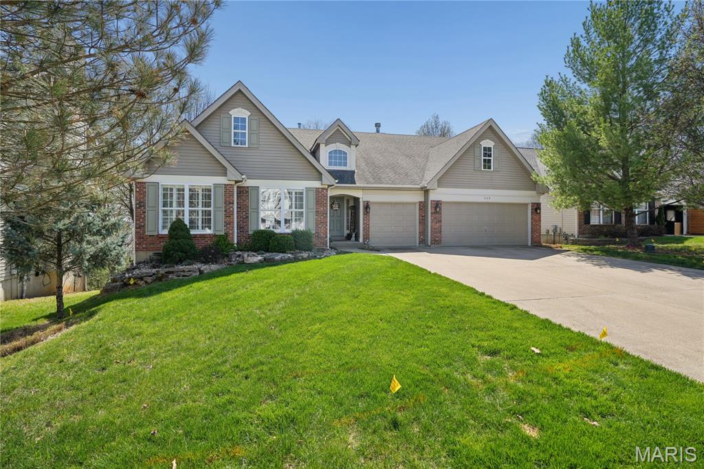 349 Palisades Ridge Court Eureka, MO 63025 - Photo 3 of 38