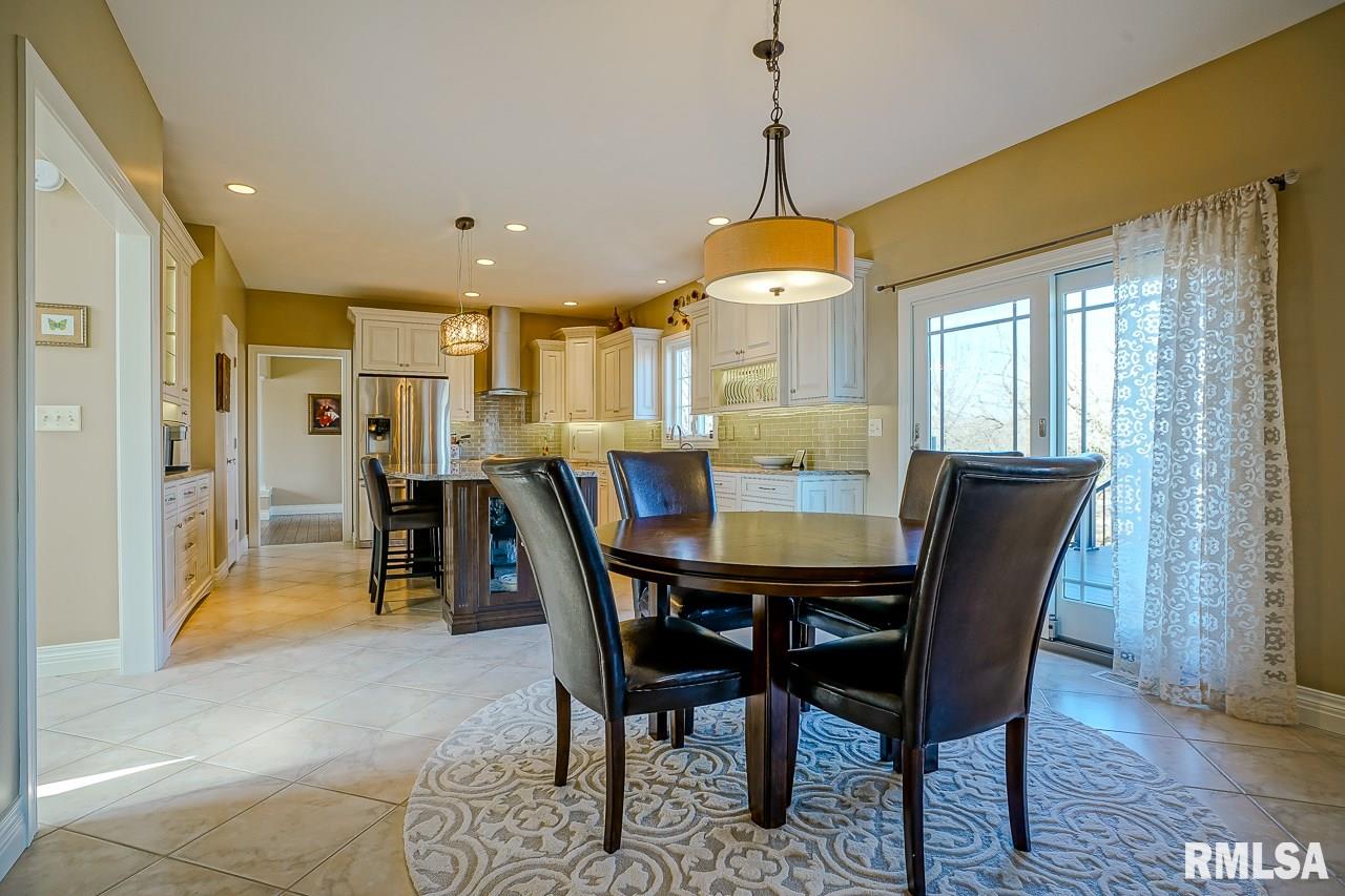 8215 West Robertson Road Edwards, IL 61528 - Photo 13 of 50 Gallery Image 13