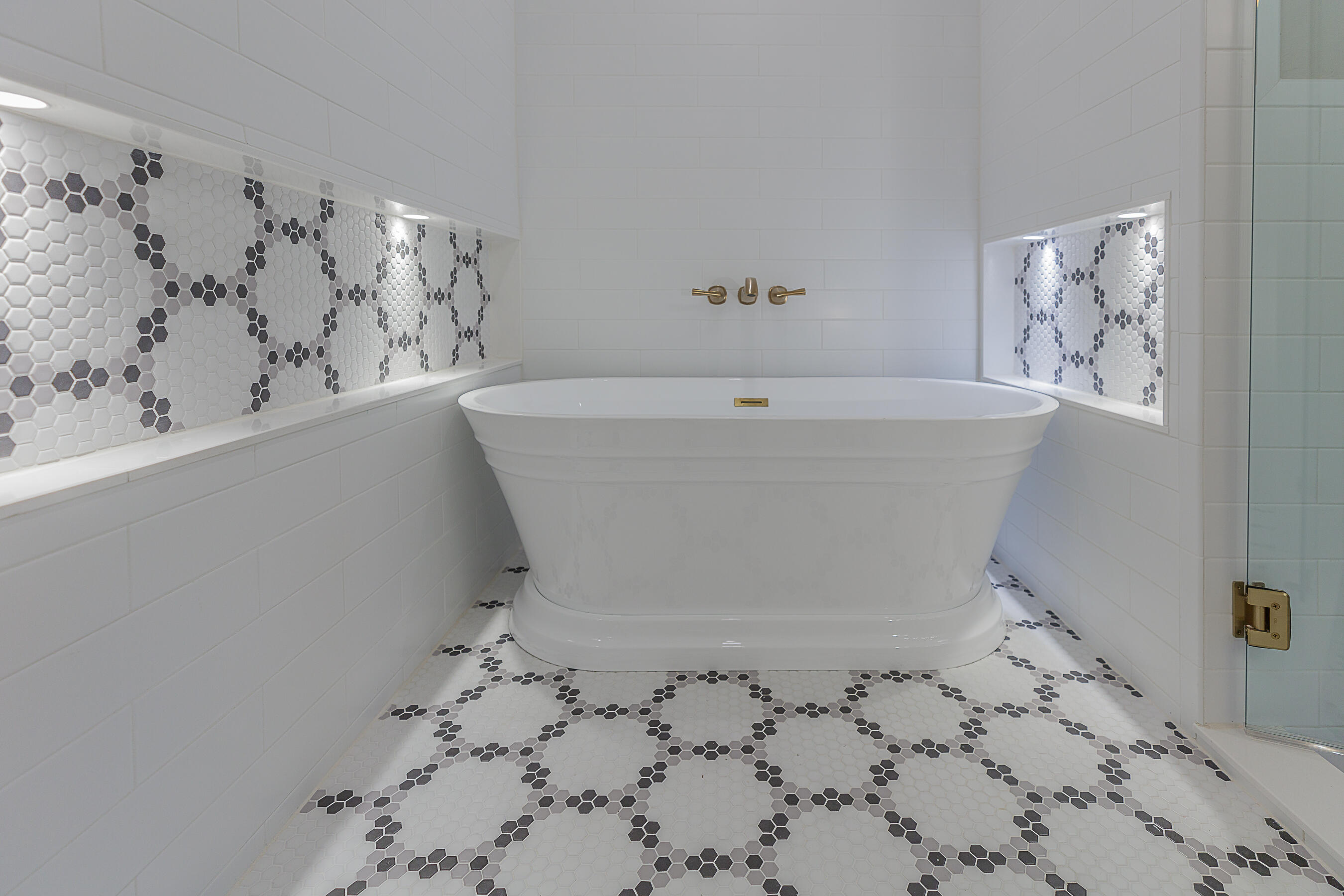 1303 Riverview Road Chattanooga, TN 37405 - Photo 32 of 68 1303 Riverview HD-22