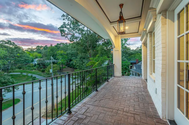 $2,095,000 | 1303 Riverview Road, Chattanooga, TN 37405