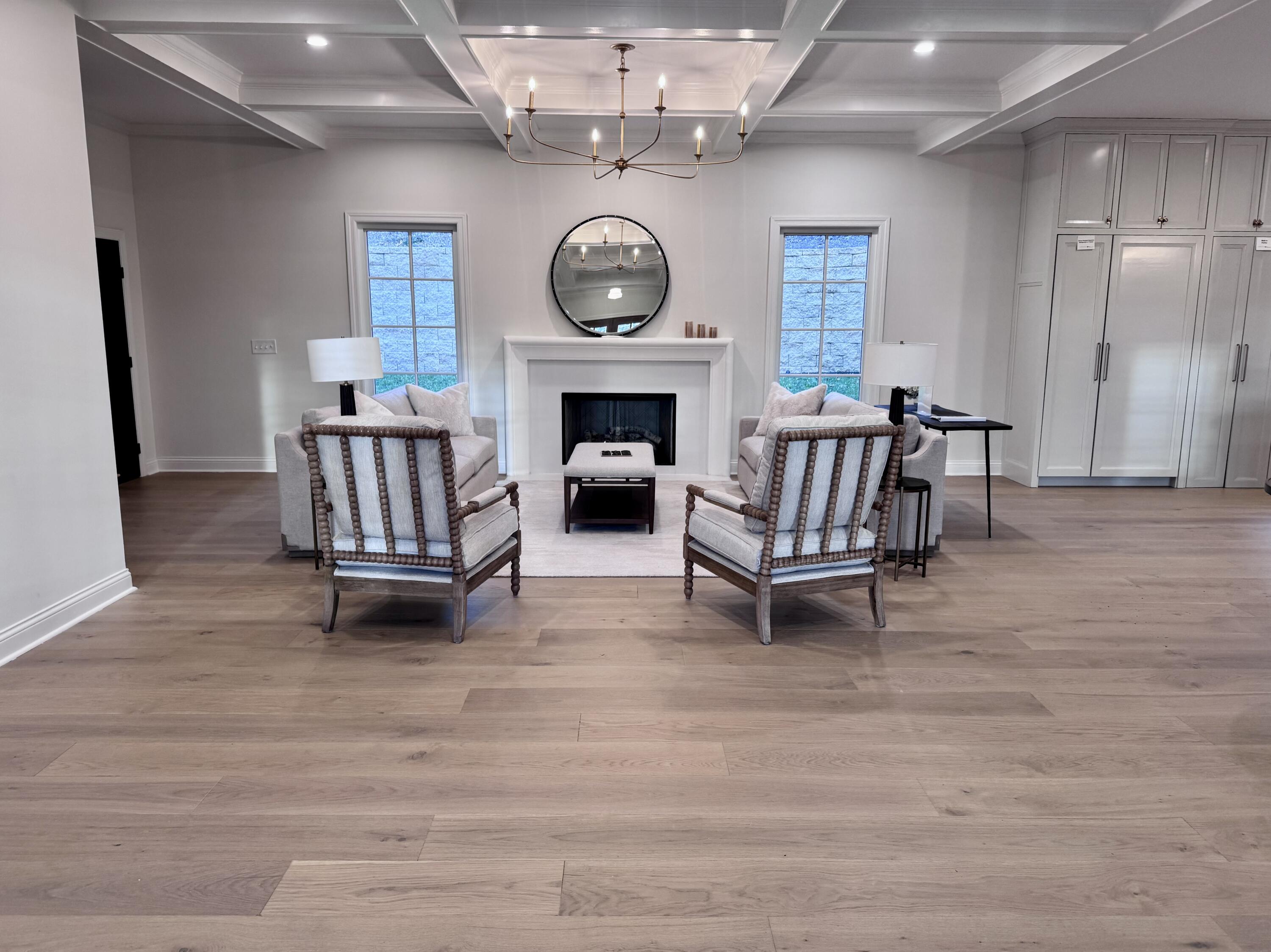 1303 Riverview Road Chattanooga, TN 37405 - Photo 4 of 68 LR 1 copy