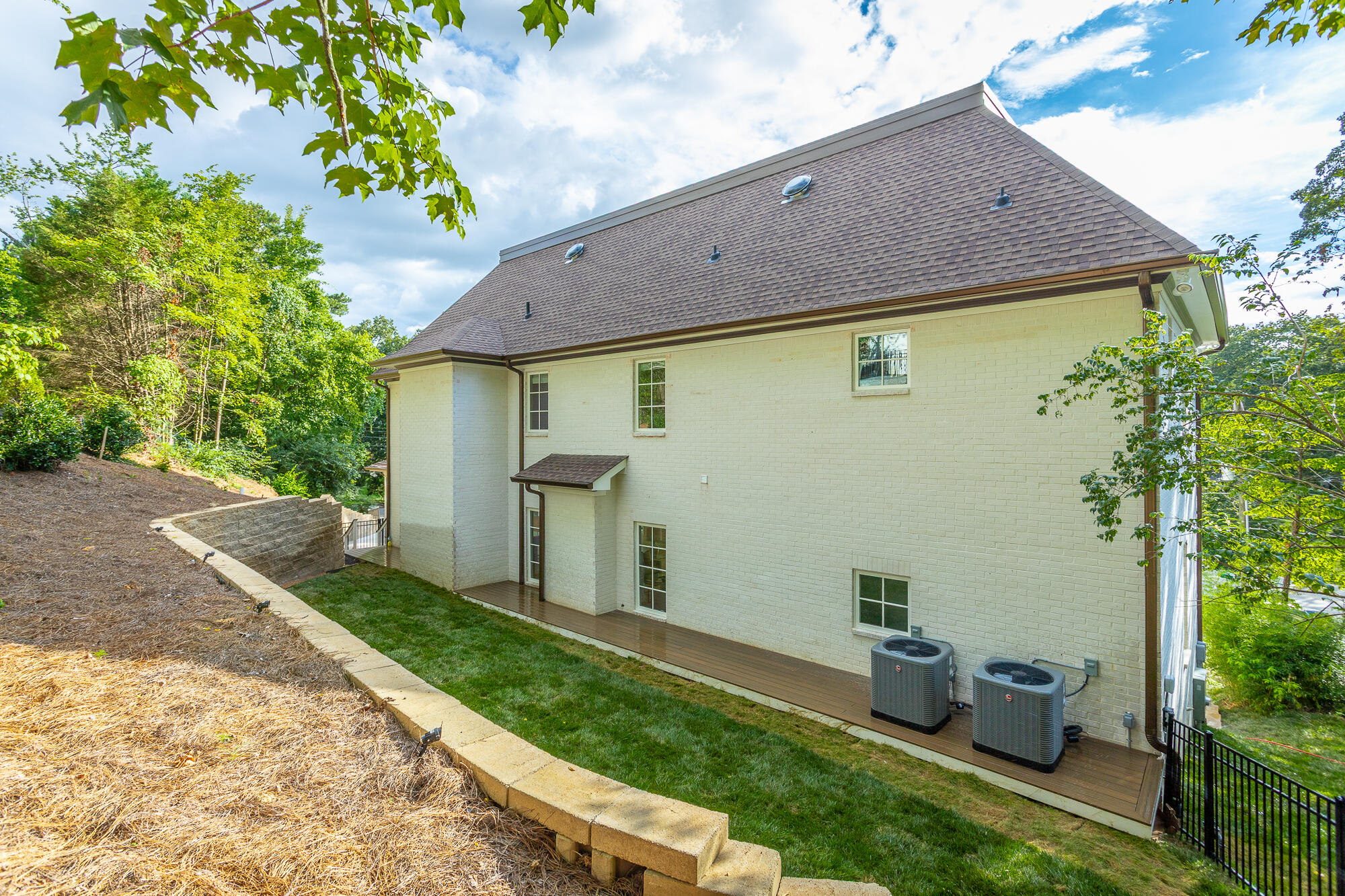 1303 Riverview Road Chattanooga, TN 37405 - Photo 57 of 68 1303 Riverview Rd