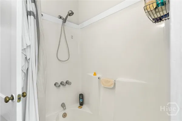 $2,850 | 324 Price Street, Savannah, GA 31401