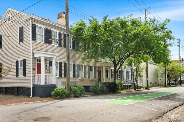 $2,850 | 324 Price Street, Savannah, GA 31401