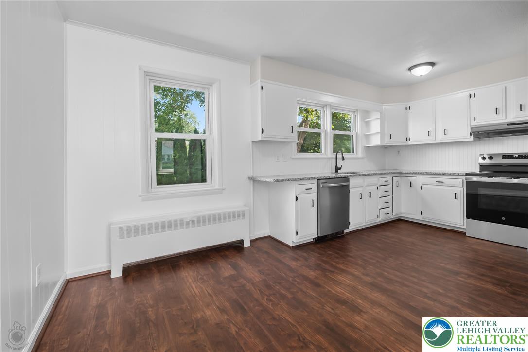 1105 Decatur Street Bethlehem, PA 18017 - Photo 5 of 19 Gallery Image 5