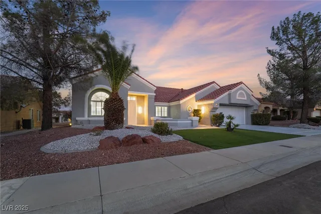 $4,500 | 2528 Sunup Drive, Las Vegas, NV 89134