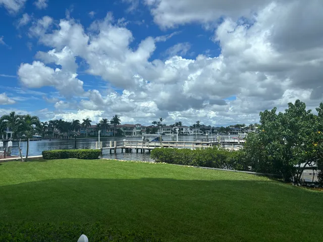 $995,000 | 3912 South Ocean Boulevard, Unit 114, Highland Beach, FL 33487