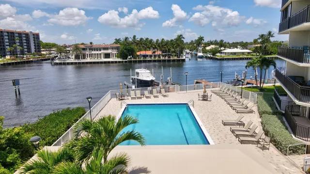 $995,000 | 3912 South Ocean Boulevard, Unit 114, Highland Beach, FL 33487