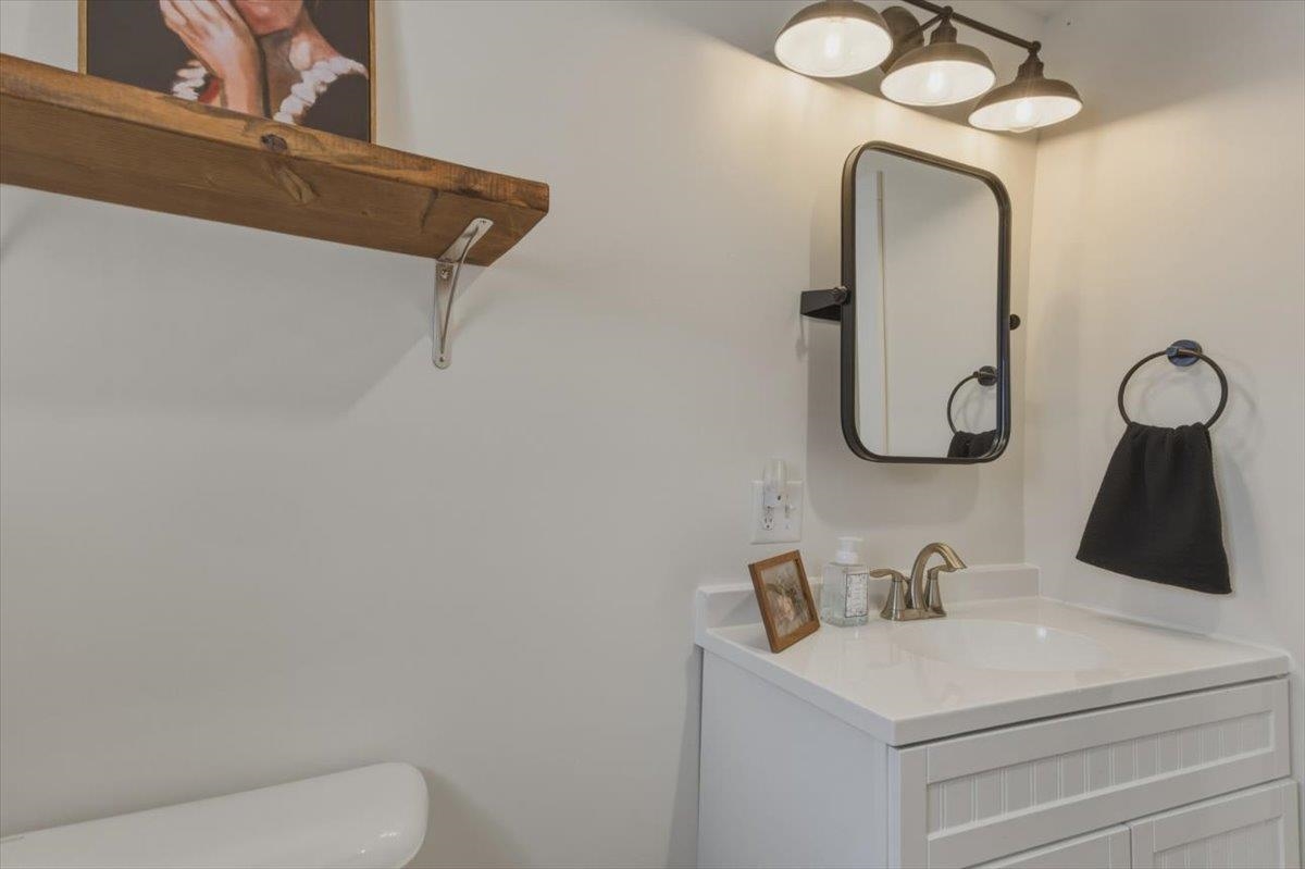 10 Edward Street St. Albans, VT 05478 - Photo 36 of 57