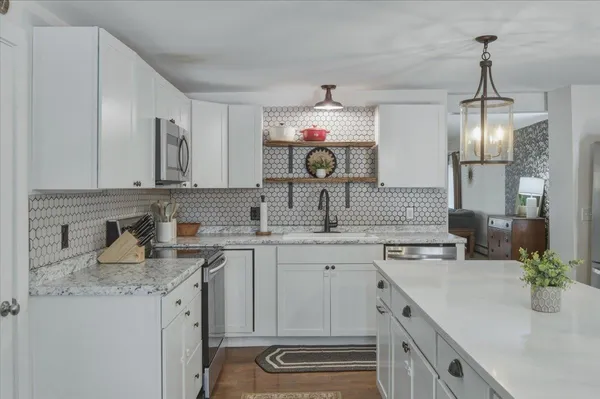 $415,000 | 10 Edward Street, St. Albans, VT 05478