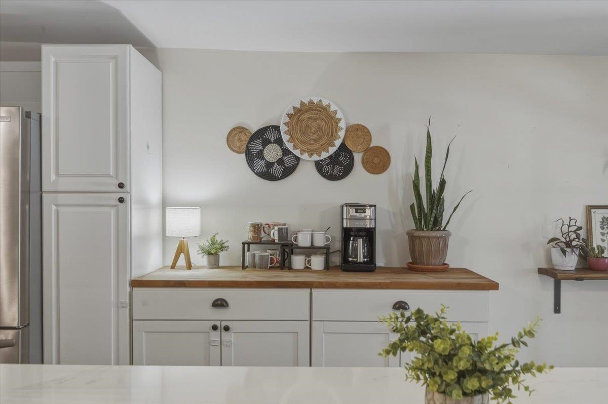 10 Edward Street St. Albans, VT 05478 - Photo 10 of 57