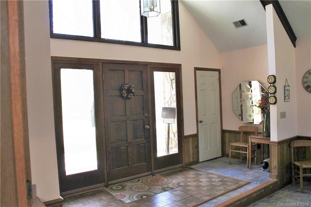 5214 Davis Road Waxhaw, NC 28173 - Photo 3 of 24 a view of an entryway with a rug