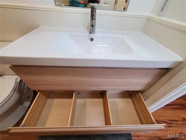 $2,325 | 2817 Hilldale Avenue, Brentwood, MO 63144