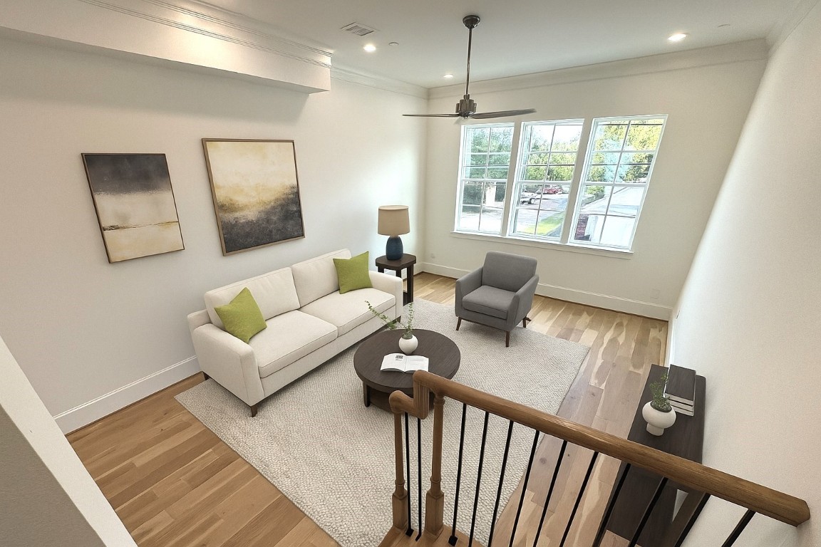 741 Bringhurst Street Houston, TX 77020 - Photo 4 of 17 HIGH CEILINGS and so much natural light! Virtual staging added.