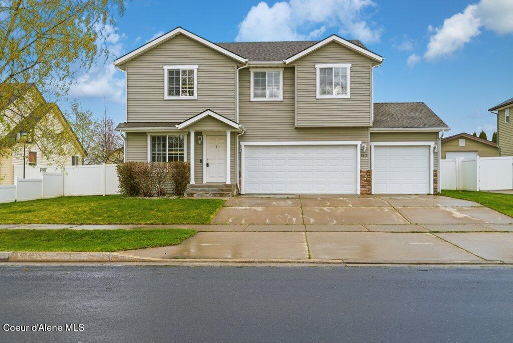 001-8312NorthCourcellesParkway-Hayden-ID