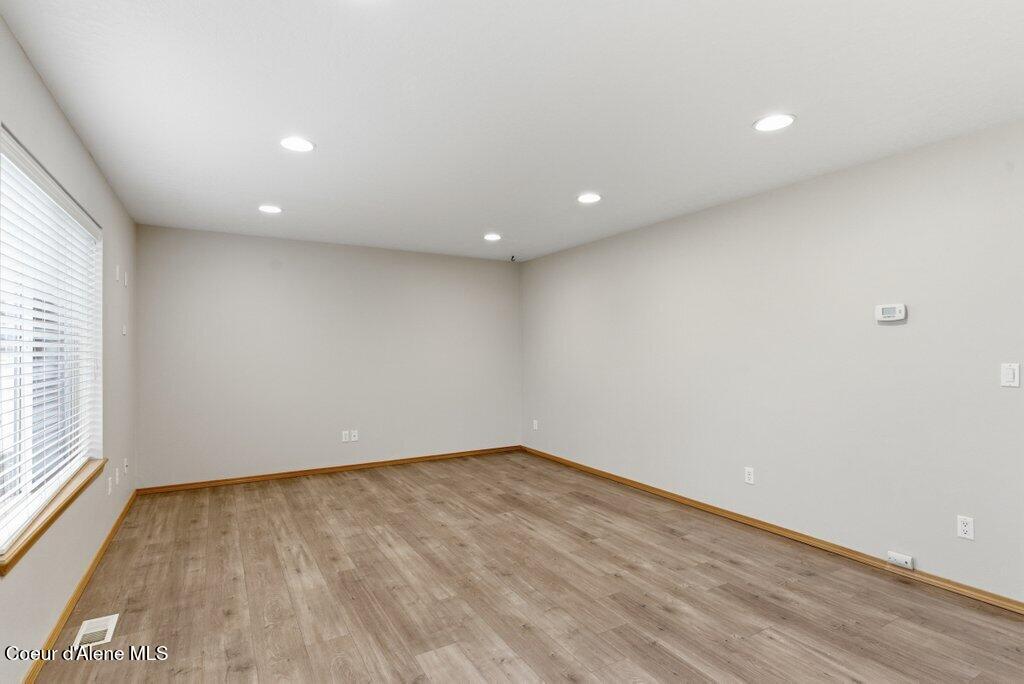 8312 North Courcelles Parkway Hayden, ID 83835 - Photo 11 of 36 017-8312NorthCourcellesParkway-Hayden-ID