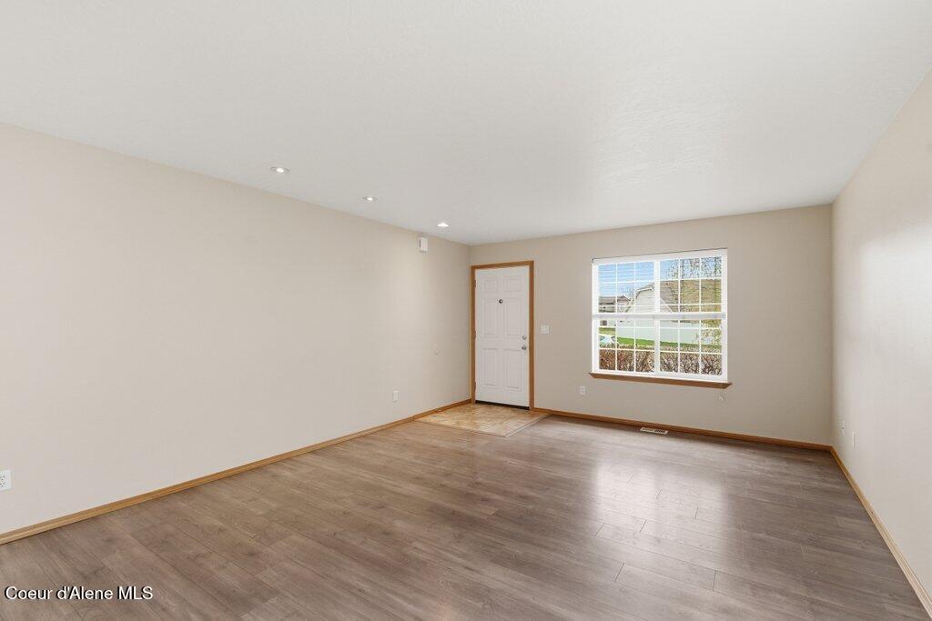 8312 North Courcelles Parkway Hayden, ID 83835 - Photo 5 of 36 008-8312NorthCourcellesParkway-Hayden-ID