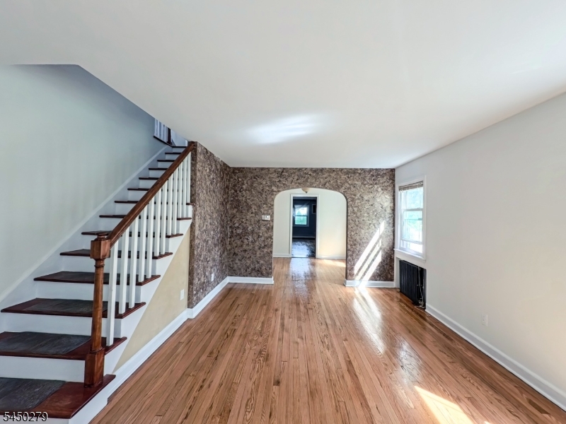 621 Palisade Road Union, NJ 07083 - Photo 7 of 36 Gallery Image 7