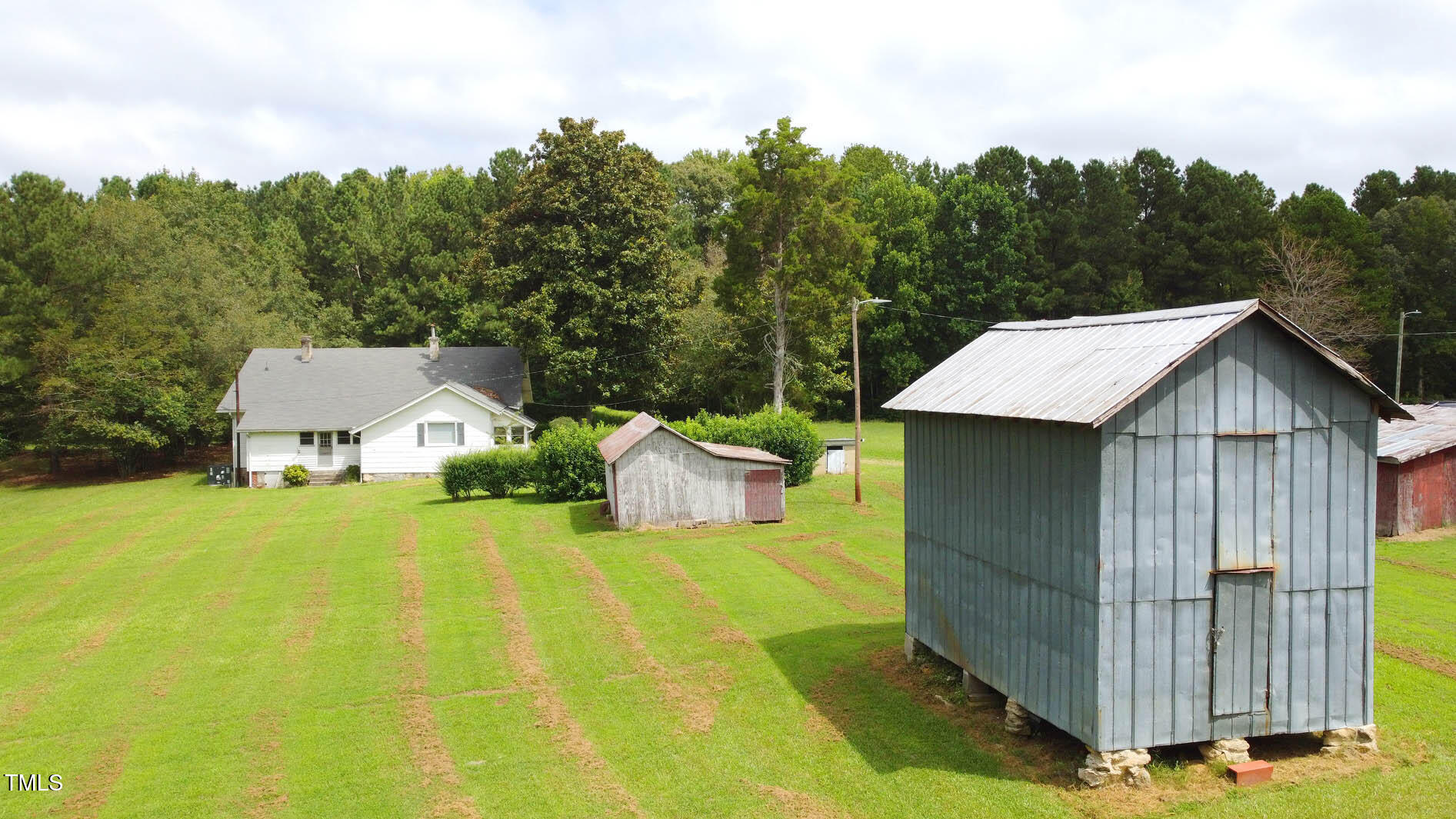 131 King Road Warrenton, NC 27589 - Photo 10 of 67 a view of a house with pool and yard