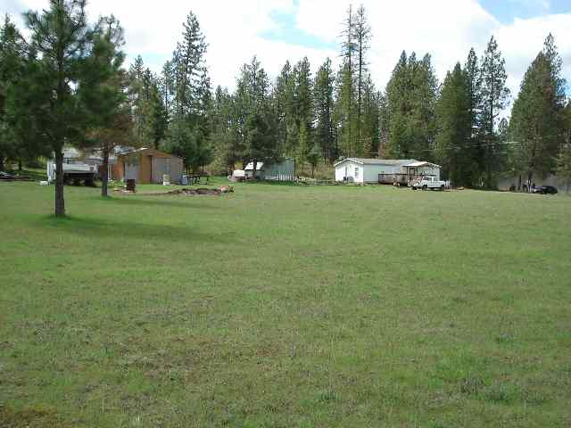 30410 North Findley Road Chattaroy, WA 99003 - Photo 1 of 7 Gallery Image 1