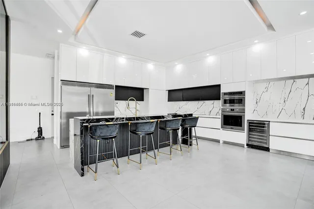 $1,625,000 | 7944 Northwest 111th Way, Parkland, FL 33076