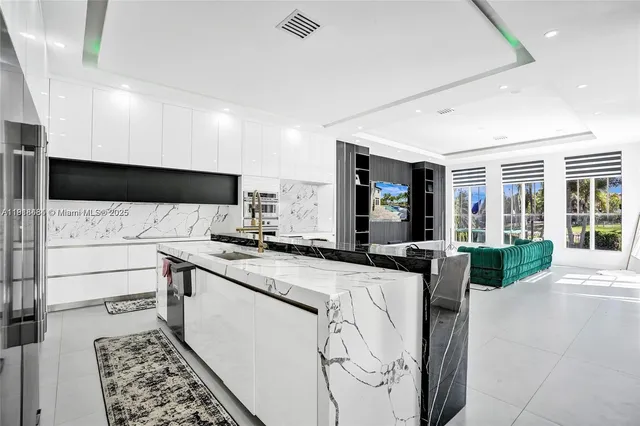 $1,625,000 | 7944 Northwest 111th Way, Parkland, FL 33076