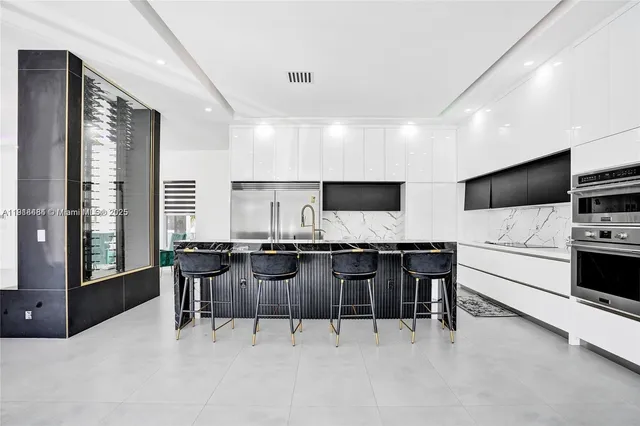 $1,625,000 | 7944 Northwest 111th Way, Parkland, FL 33076