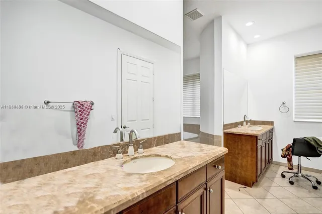 $1,625,000 | 7944 Northwest 111th Way, Parkland, FL 33076